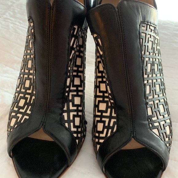 Nicholas Kirkwood Open Toe Leather Booties - Picture 4 of 4